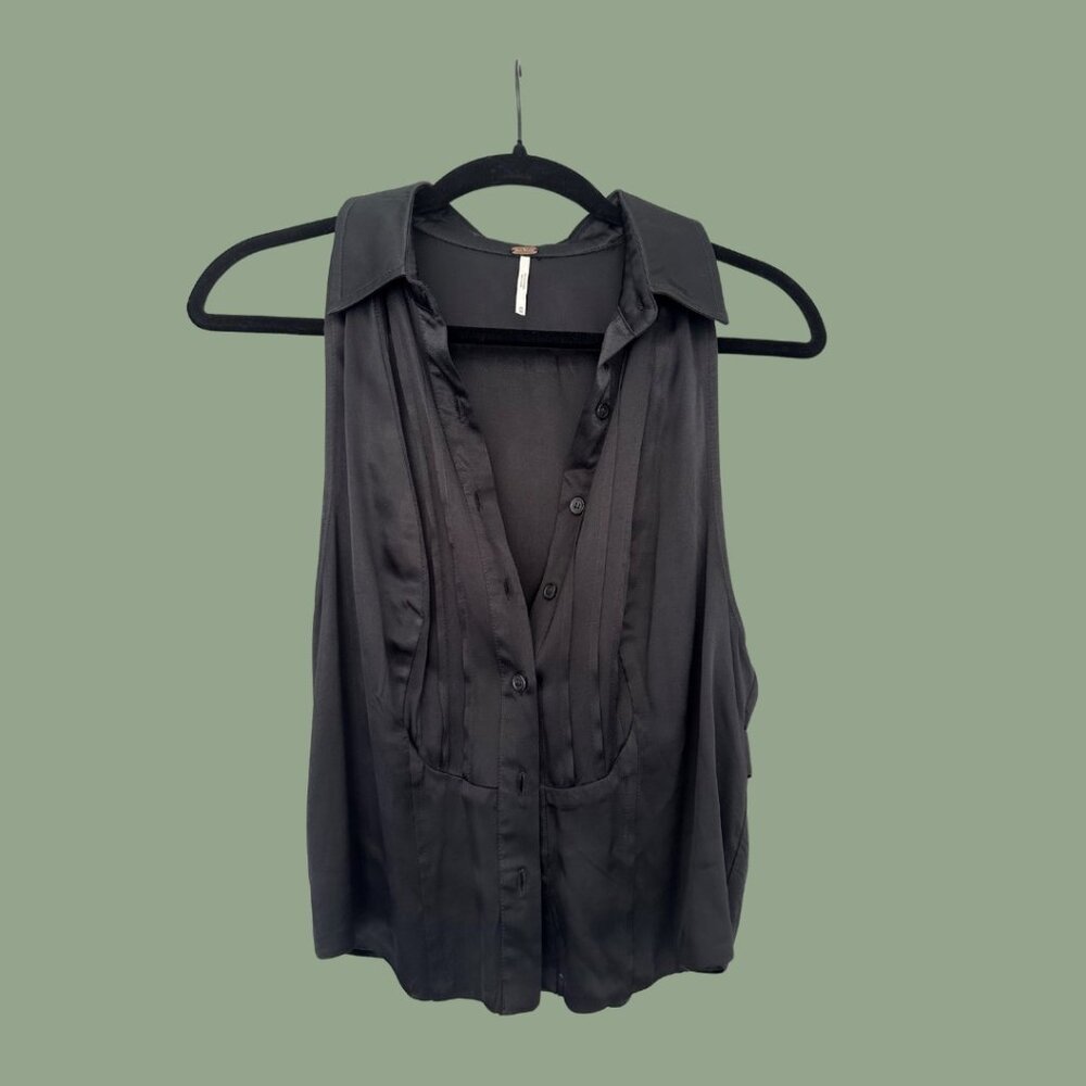 Black Free People top